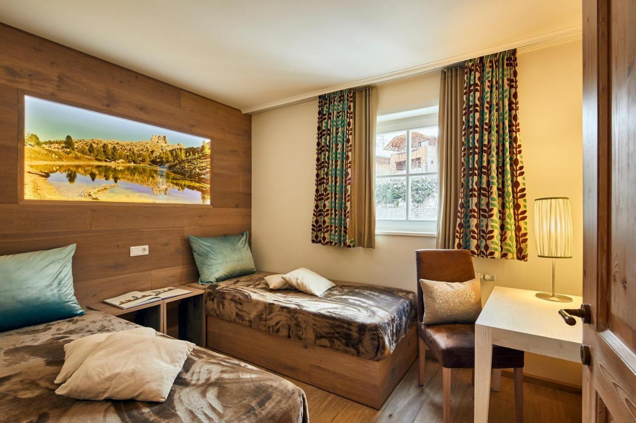 Dolomit Boutique Hotel La Villa  Kültér fotó